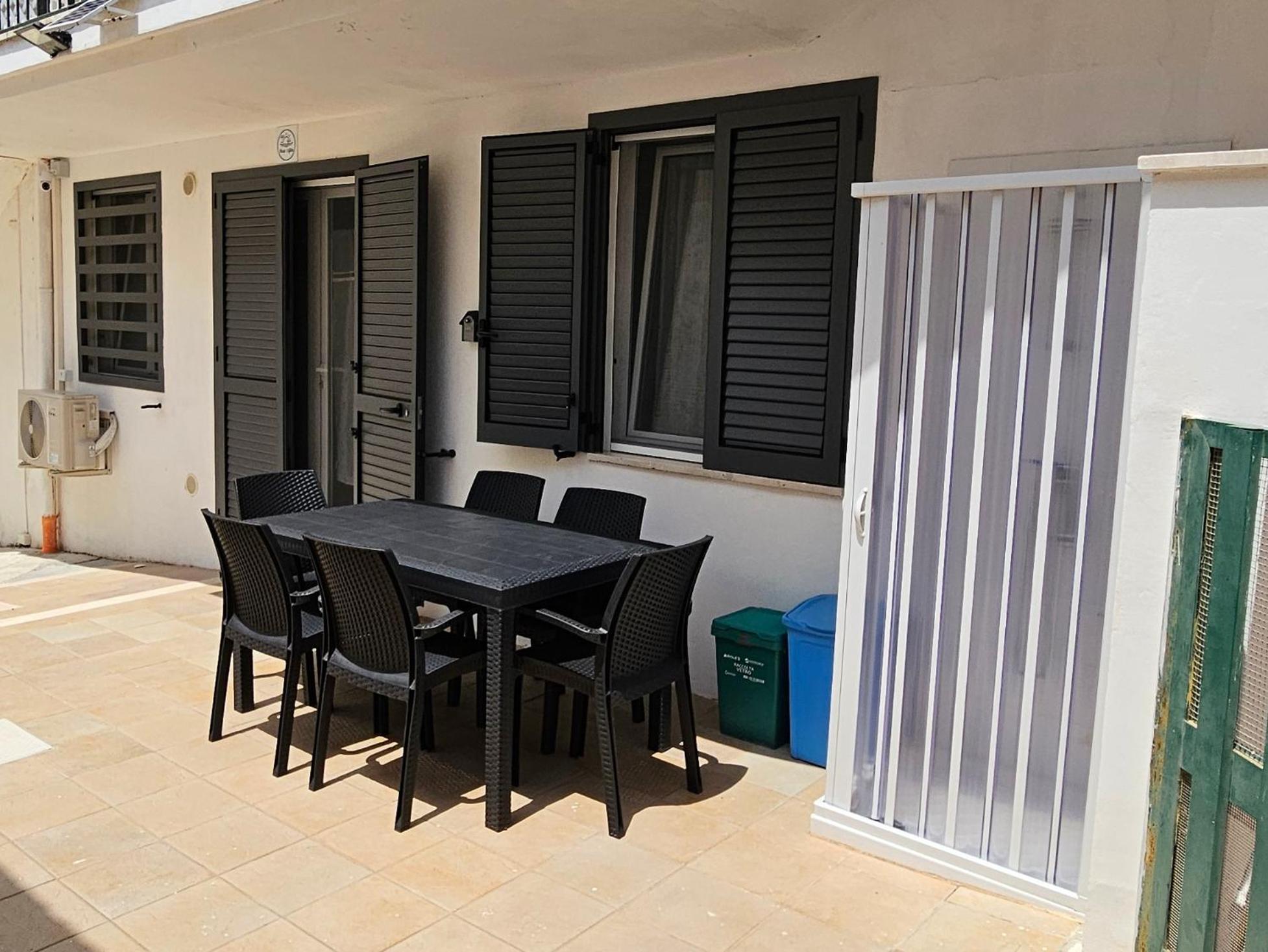 Casa Vacanze Afea Torre Dell'Orso Salento Puglia Exterior foto
